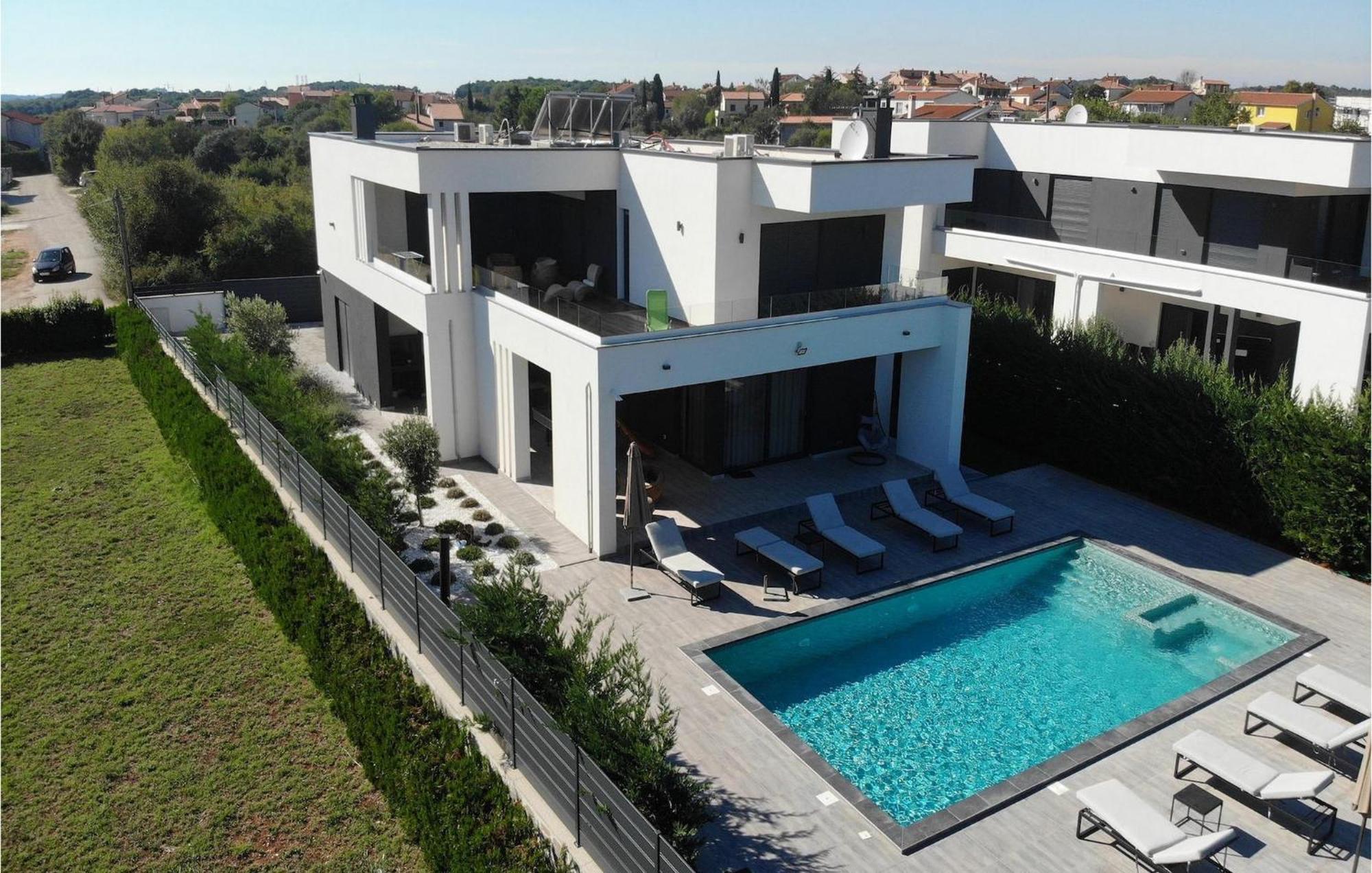 Villa Ula Пула Екстериор снимка