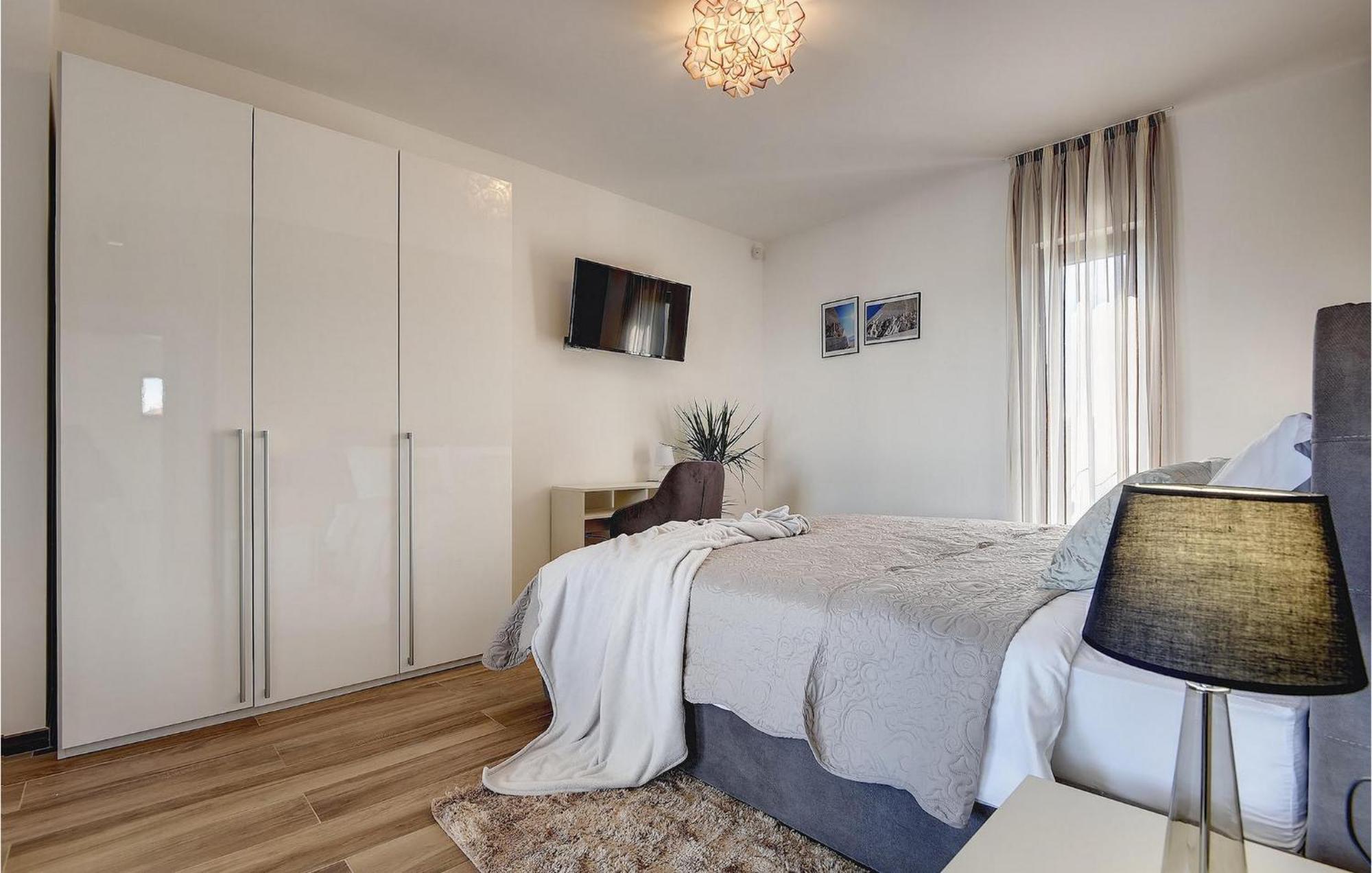 Villa Ula Пула Екстериор снимка
