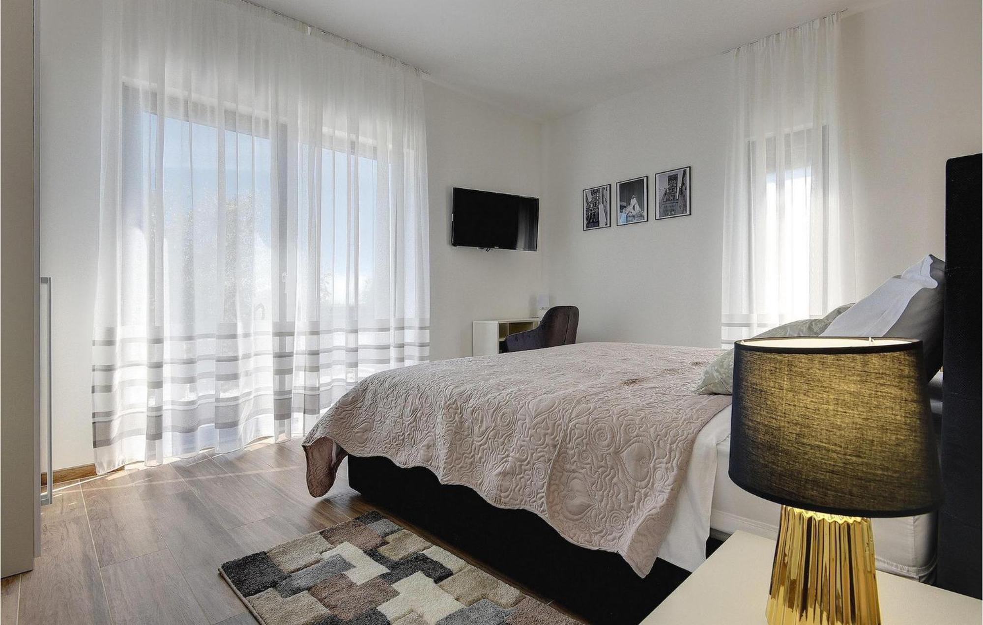 Villa Ula Пула Екстериор снимка